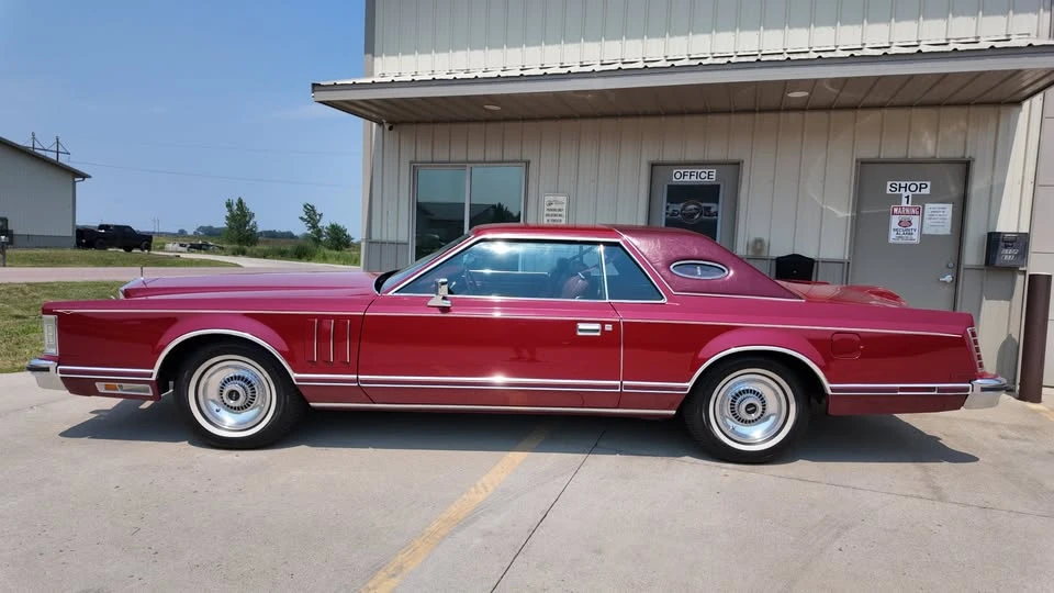1979 Lincoln Continental Mark V - Image 14 of 20