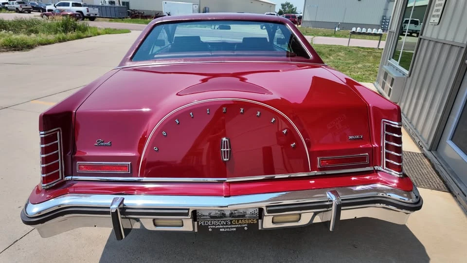1979 Lincoln Continental Mark V - Image 16 of 20