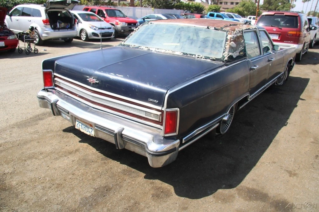 1979 Lincoln Continental 5th Gen - Image 7 of 21
