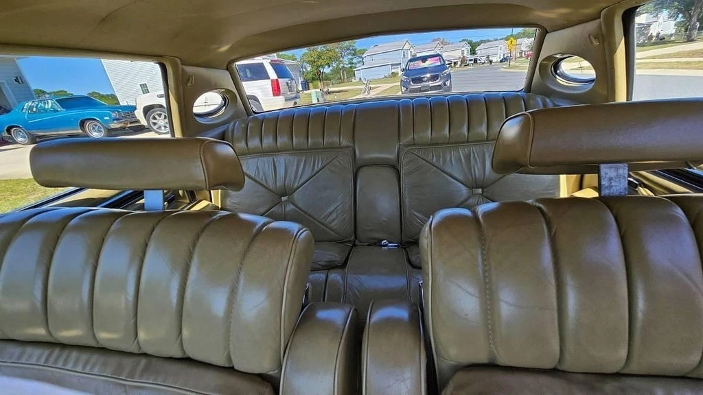 1979 Lincoln Town Car - Image 6 of 21