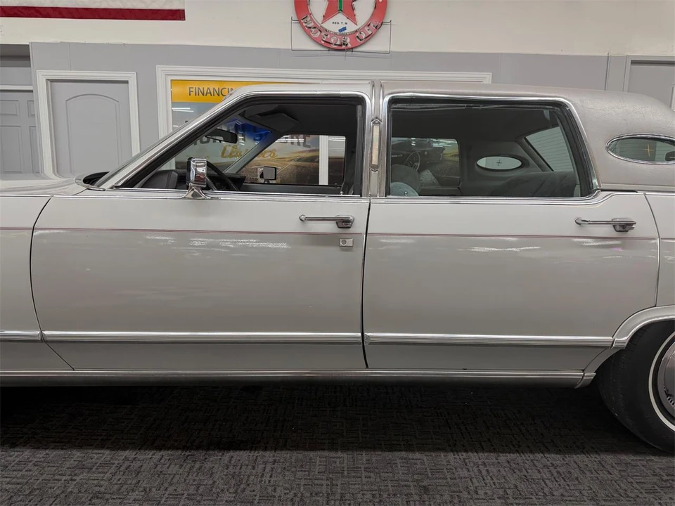 1979 Lincoln Town Car - Image 19 of 31