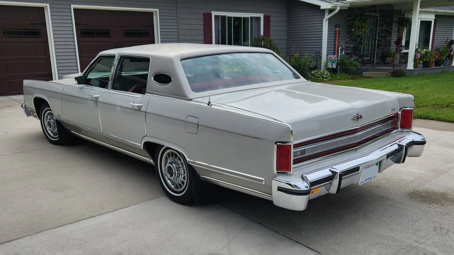 1979 Lincoln Town Car - Image 19 of 20