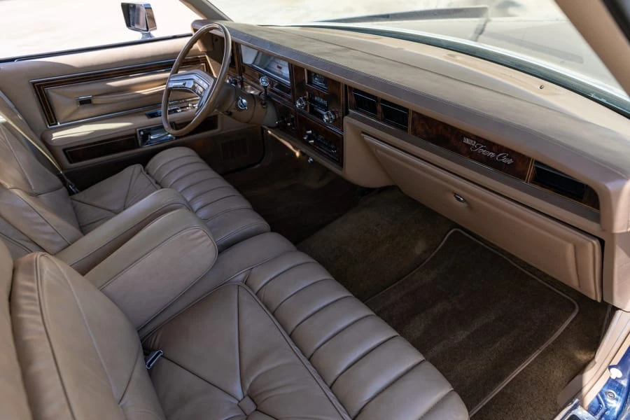 1979 Lincoln Town Car - Image 16 of 26