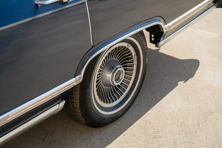 1979 Lincoln Town Car - Image 9 of 26