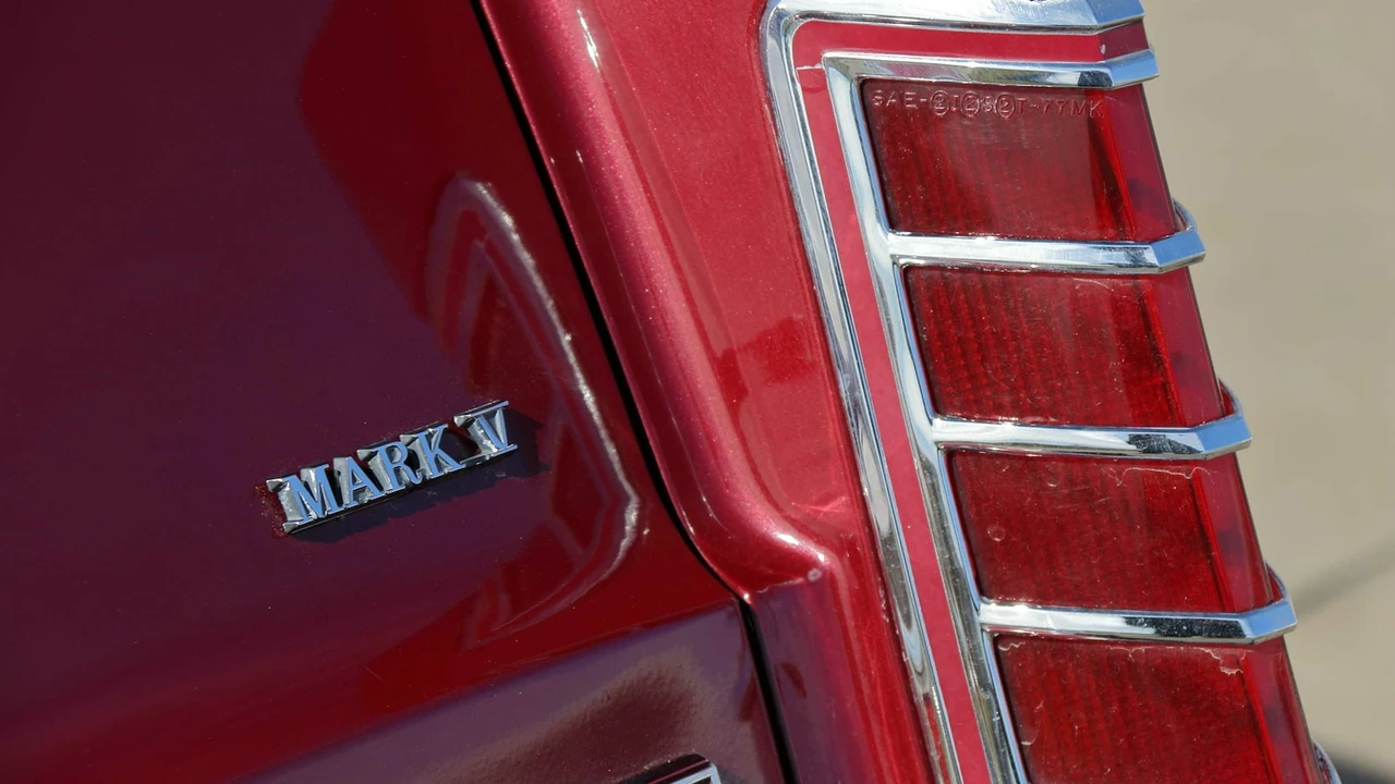 1979 Lincoln Town Car - Image 11 of 22