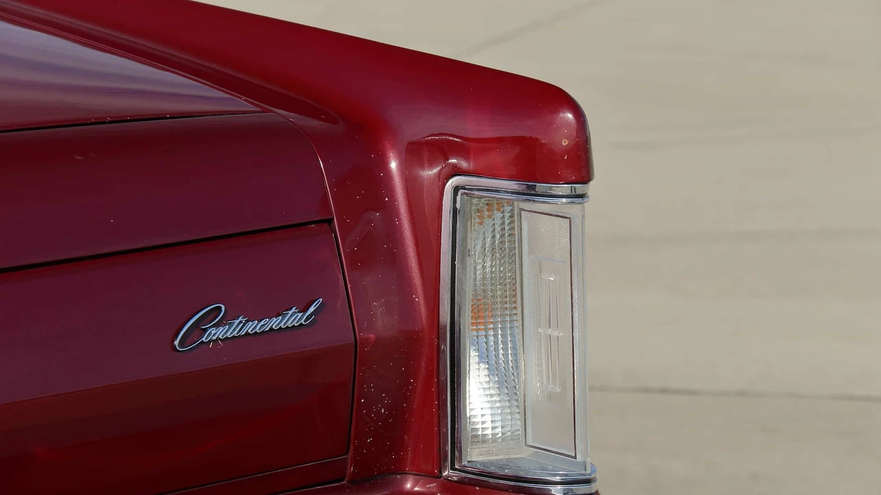 1979 Lincoln Town Car - Image 20 of 22