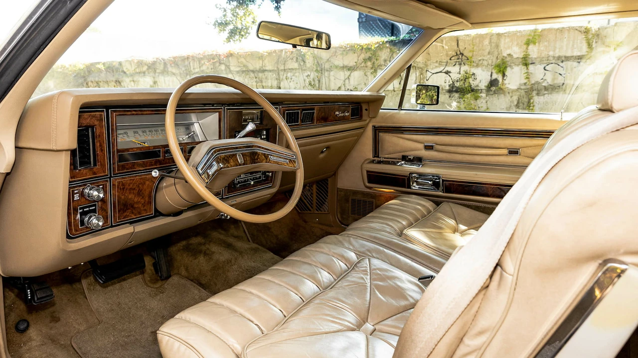 1979 Lincoln Continental 5th Gen - Image 4 of 31