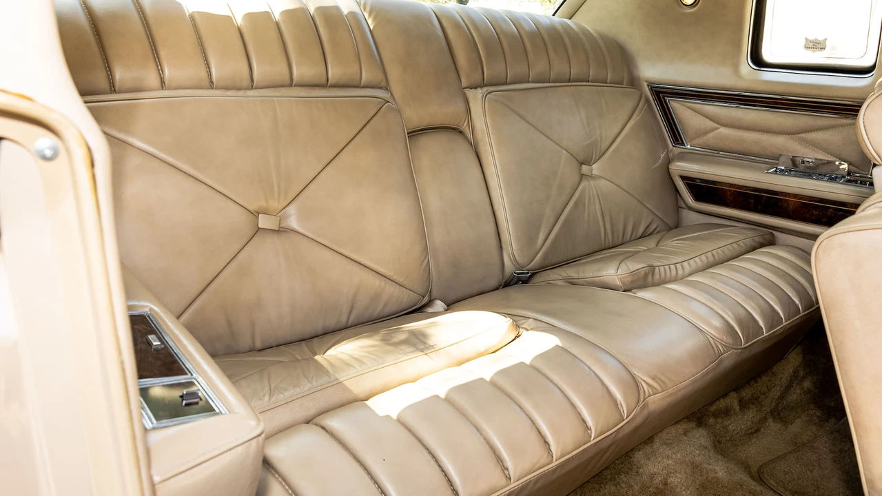 1979 Lincoln Continental 5th Gen - Image 8 of 31