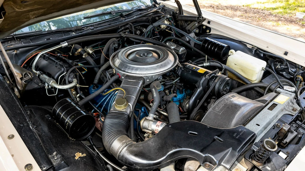 1979 Lincoln Continental 5th Gen - Image 11 of 31