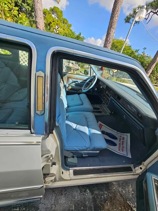 1979 Lincoln Town Car - Image 8 of 10