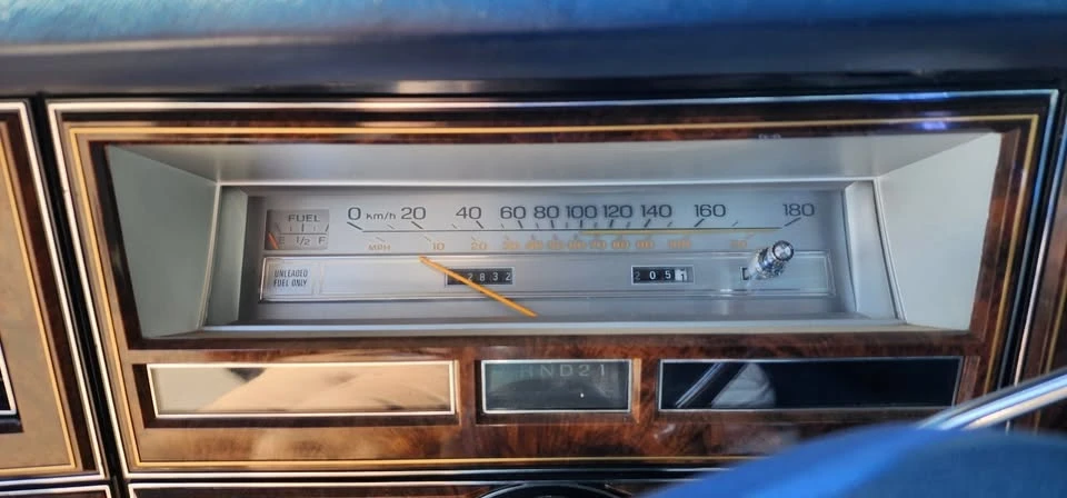 1979 Lincoln Continental 5th Gen - Image 11 of 17