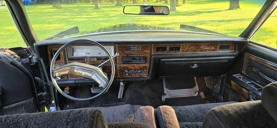 1979 Lincoln Continental 5th Gen - Image 12 of 18