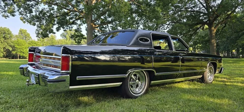 1979 Lincoln Continental 5th Gen - Image 9 of 18