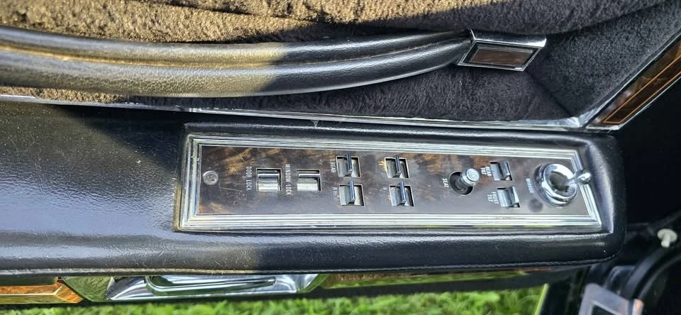 1979 Lincoln Continental 5th Gen - Image 13 of 18