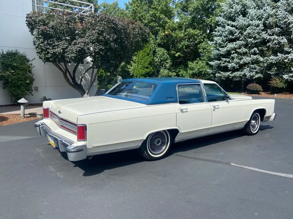 1979 Lincoln Continental 5th Gen - Image 6 of 17