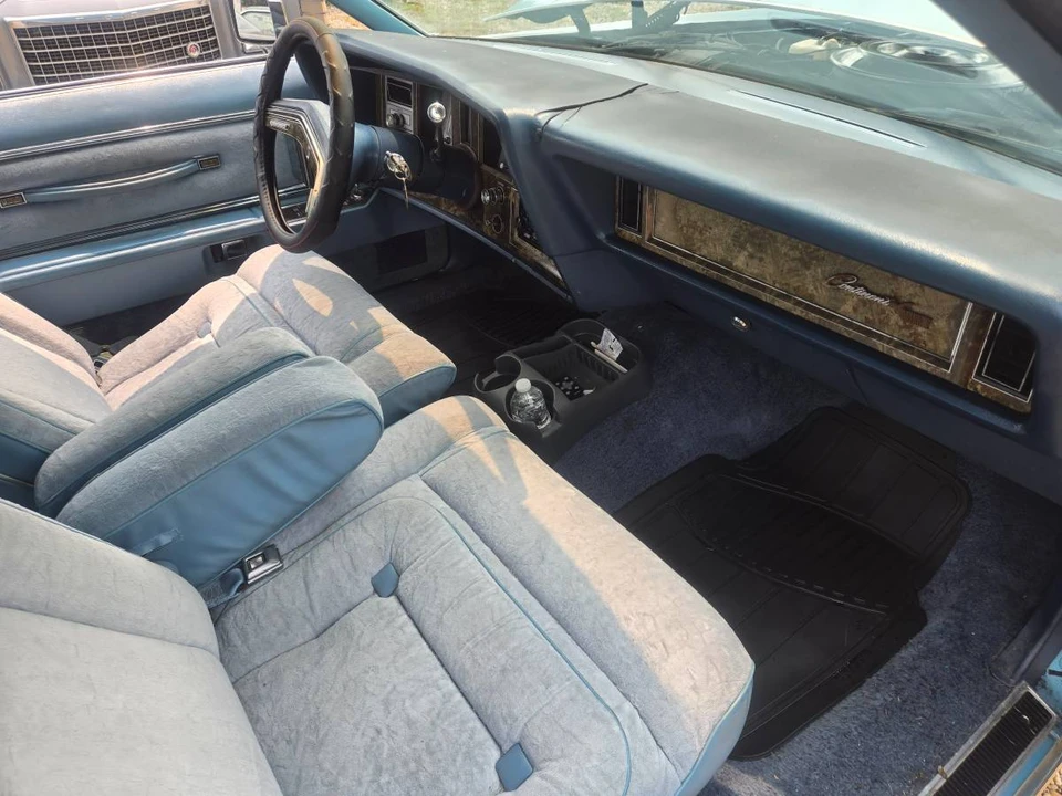 1979 Lincoln Continental Mark V - Image 16 of 24