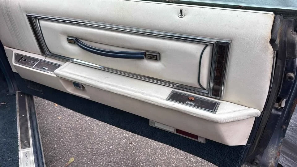 1979 Lincoln Continental Mark VII - Image 7 of 8