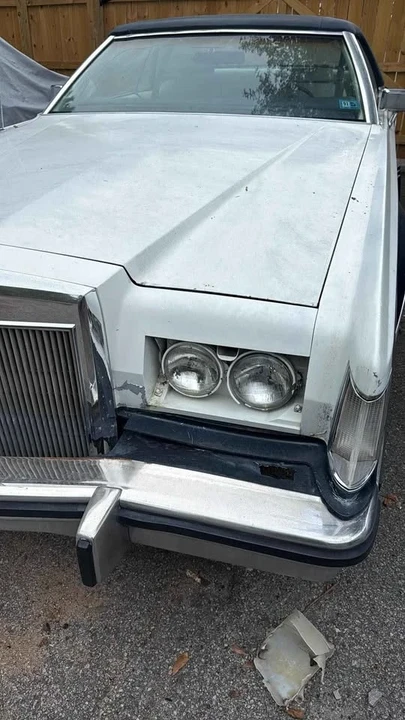1979 Lincoln Continental Mark VII - Image 2 of 8