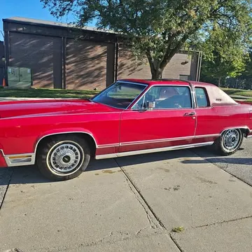 1979 Lincoln Town Coupe