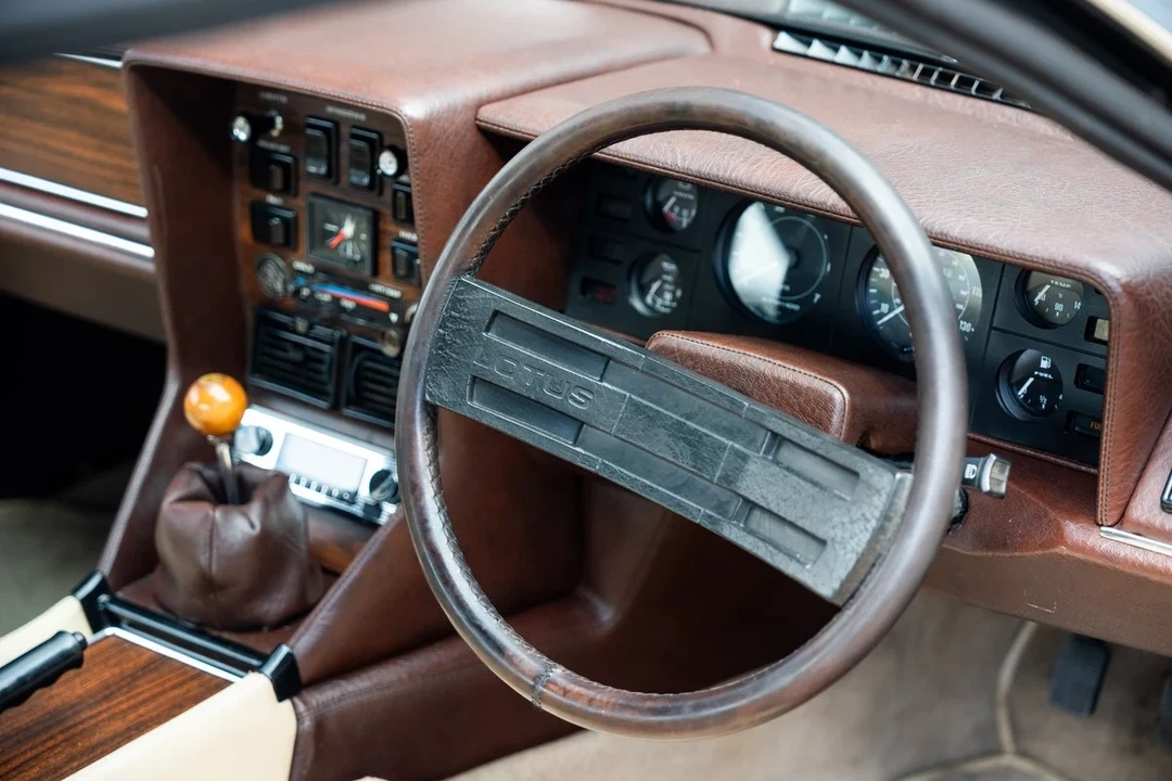 1979 Lotus Elite 2nd Gen - Image 14 of 31
