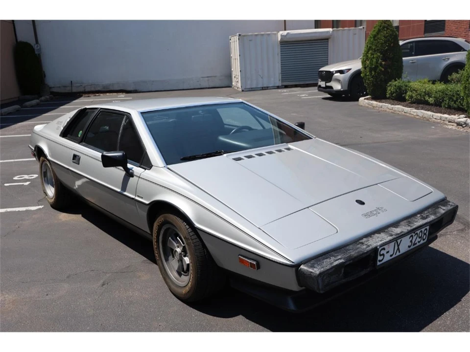 1979 Lotus Esprit Series 2 - Image 2 of 9