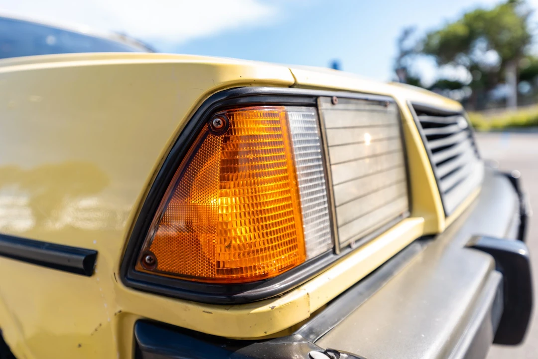 1979 Mazda - Image 14 of 31