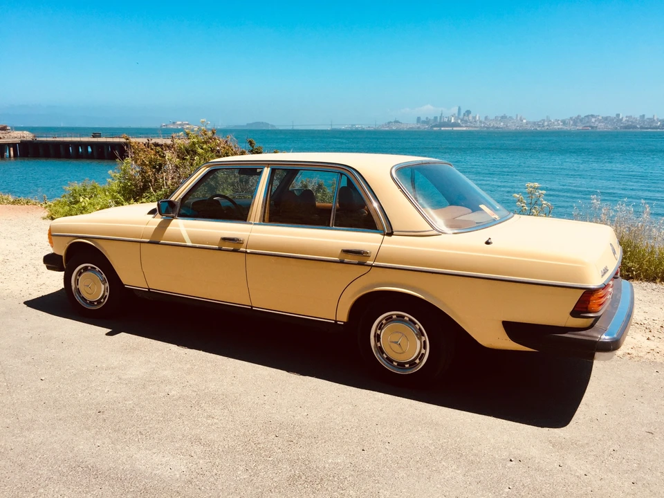 1979 Mercedes-Benz W123 Sedan - Image 20 of 31