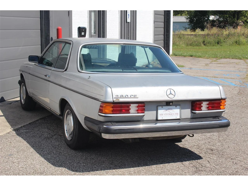 1979 Mercedes-Benz W123 Coupe (C123) - Image 4 of 31