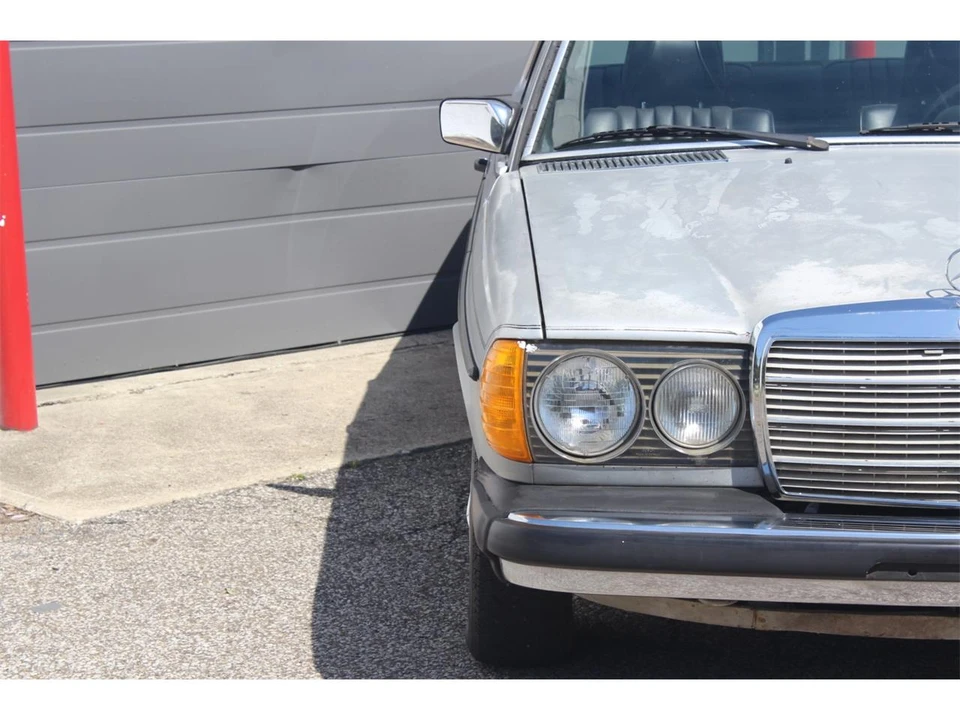 1979 Mercedes-Benz W123 Coupe (C123) - Image 7 of 31