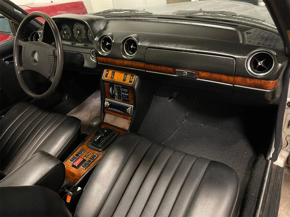 1979 Mercedes-Benz W123 Coupe (C123) - Image 15 of 31