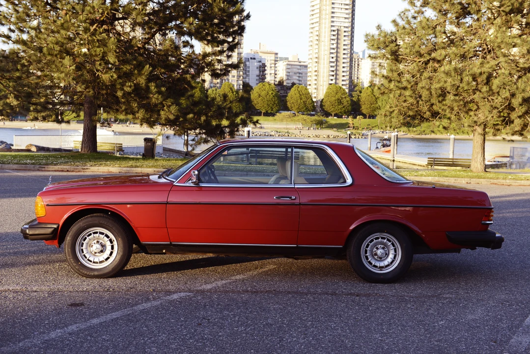 1979 Mercedes-Benz W123 Coupe (C123) - Image 8 of 31