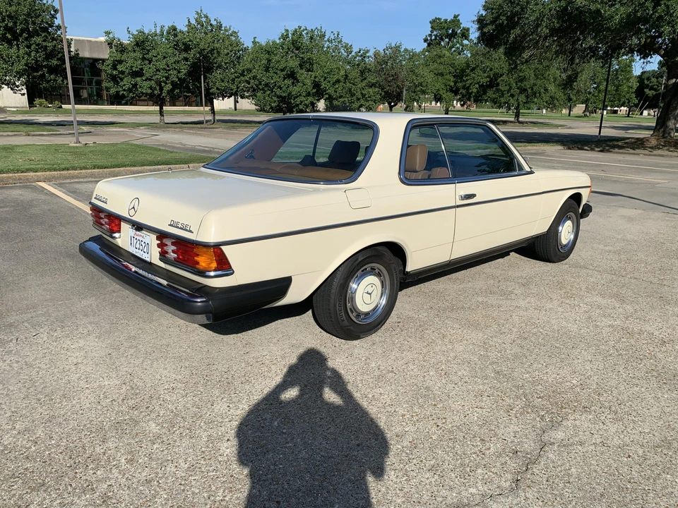 1979 Mercedes-Benz W123 Coupe (C123) - Image 15 of 31