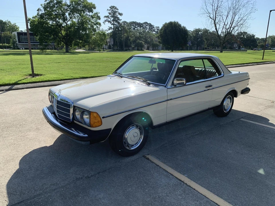 1979 Mercedes-Benz W123 Coupe (C123) - Image 3 of 31