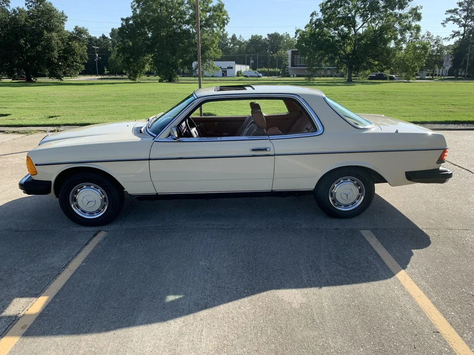 1979 Mercedes-Benz W123 Coupe (C123) - Image 22 of 31