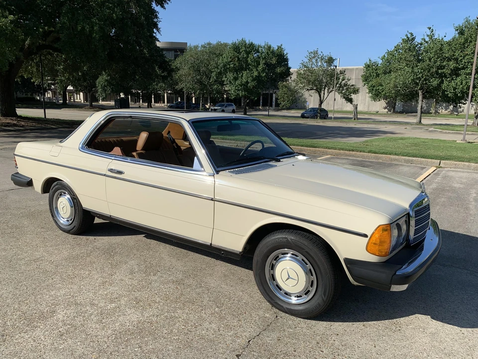 1979 Mercedes-Benz W123 Coupe (C123) - Image 12 of 31
