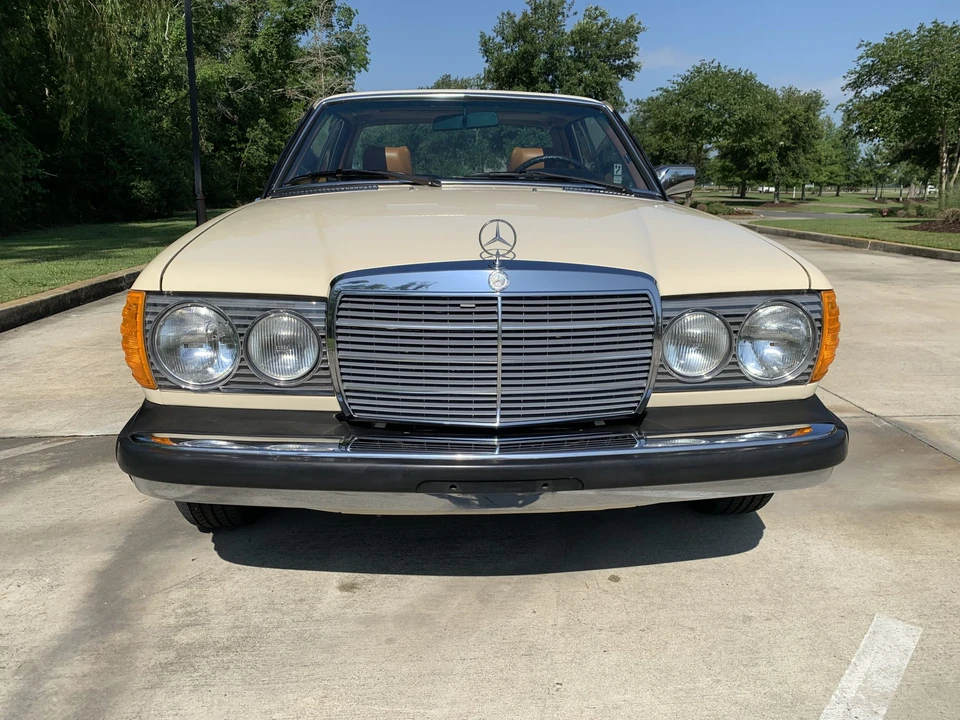 1979 Mercedes-Benz W123 Coupe (C123) - Image 7 of 31