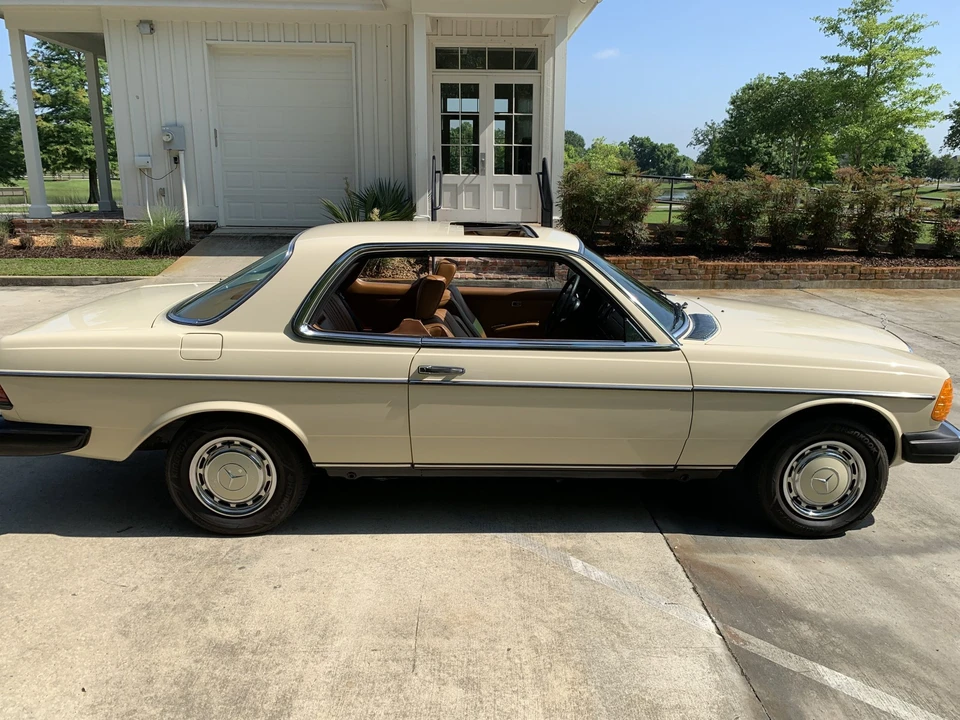 1979 Mercedes-Benz W123 Coupe (C123) - Image 29 of 31