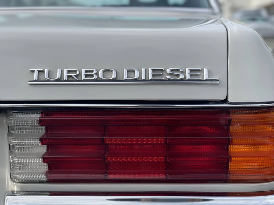 1979 Mercedes-Benz W116 S-Class - Image 16 of 31