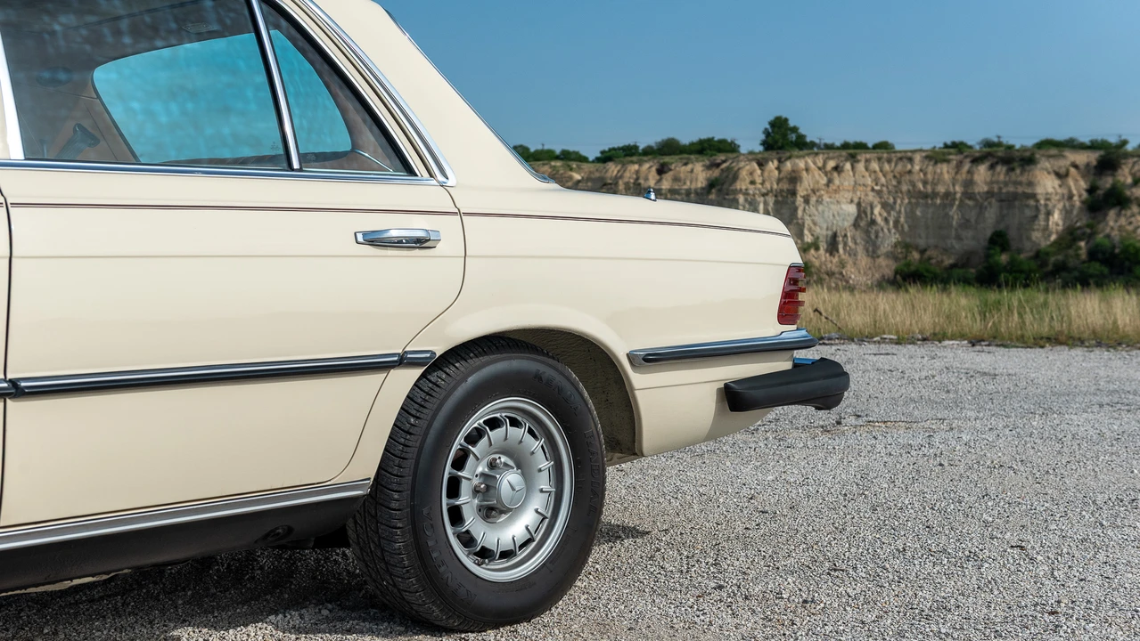1979 Mercedes-Benz W116 S-Class - Image 16 of 31