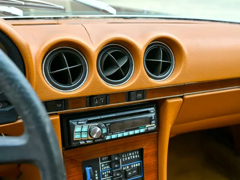 1979 Mercedes-Benz R107 SL-Class - Image 18 of 31