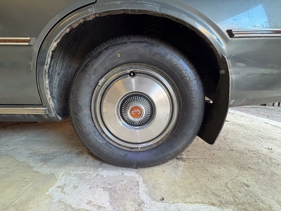 1979 Nissan Laurel 3rd Gen - Image 15 of 30