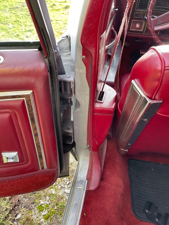 1979 Oldsmobile Custom Cruiser - Image 26 of 30