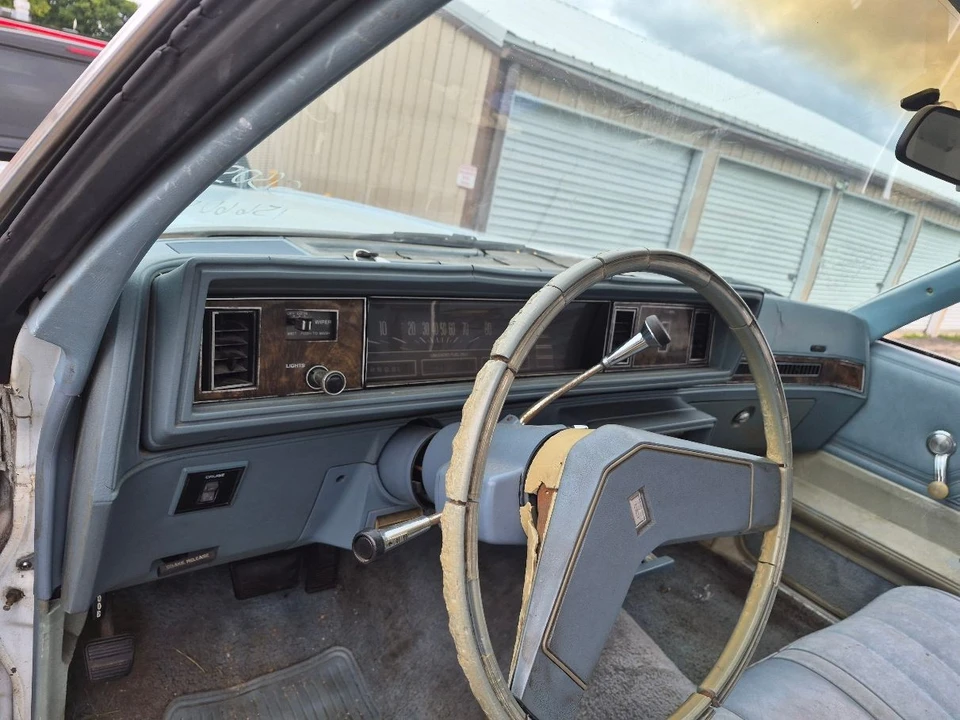 1979 Oldsmobile Cutlass 5th Gen - Image 2 of 14