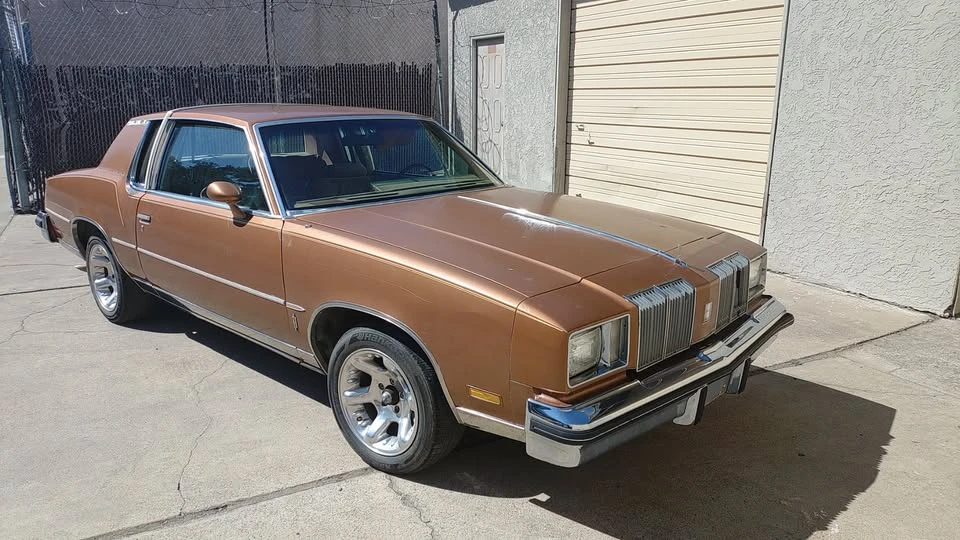 1979 Oldsmobile Cutlass 5th Gen - Image 2 of 4