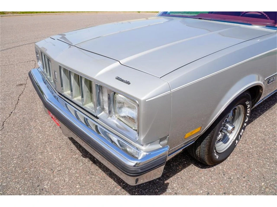 1979 Oldsmobile Cutlass 5th Gen - Image 25 of 31