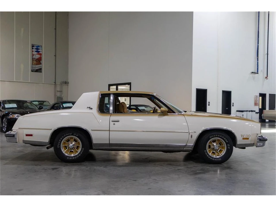 1979 Oldsmobile Cutlass 5th Gen - Image 8 of 31