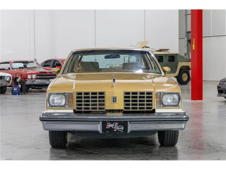 1979 Oldsmobile Cutlass 5th Gen - Image 10 of 31
