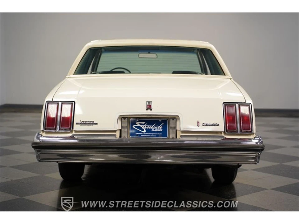 1979 Oldsmobile Cutlass 5th Gen - Image 24 of 31