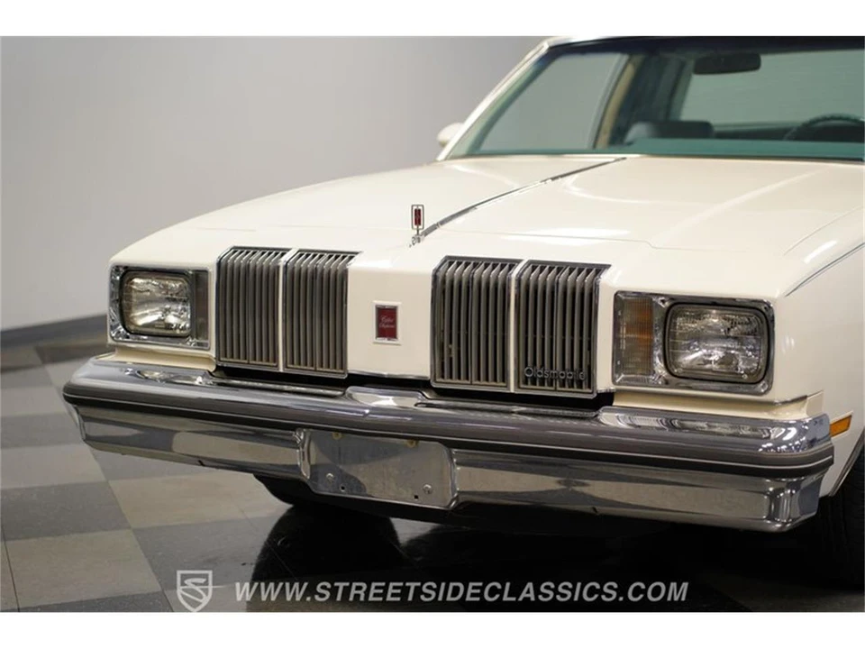 1979 Oldsmobile Cutlass 5th Gen - Image 18 of 31