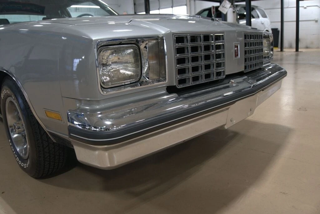 1979 Oldsmobile Cutlass 5th Gen - Image 9 of 21